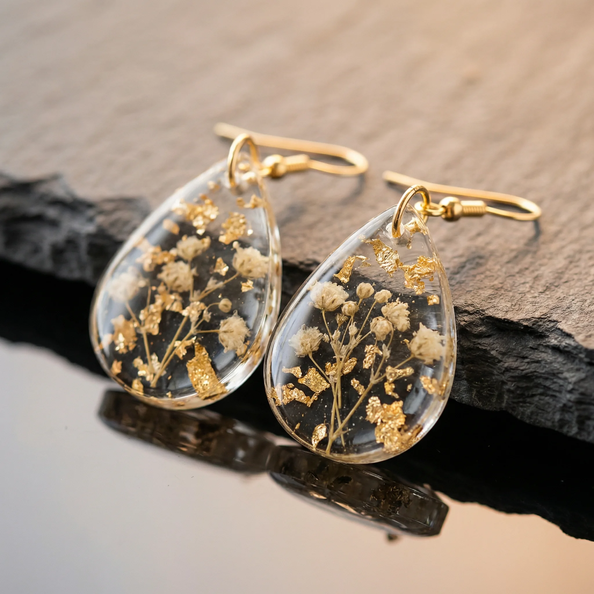 Resin earrings with gold flakes